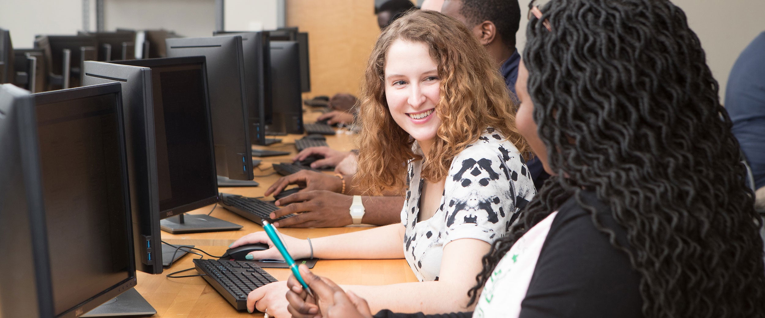 Bachelor of Information Technology students use computers in a lab at Georgia Southern