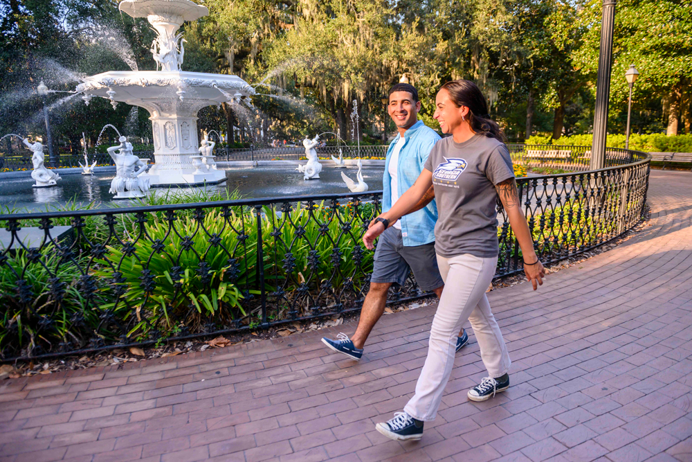 Georgia Southern students walking in historic downtown Savannah's Forsyth Park.